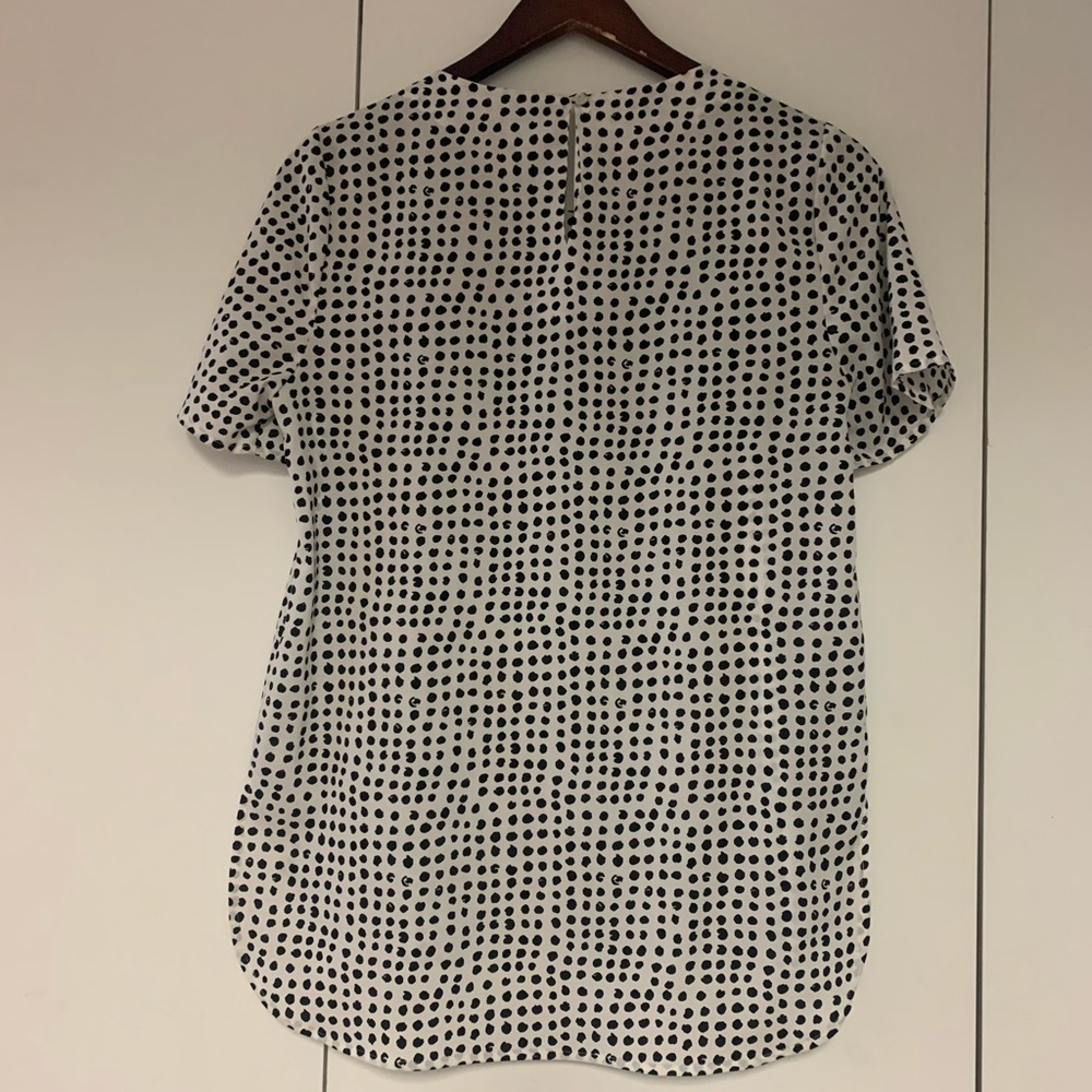 danielrainn polka dot short sleeve top size Small